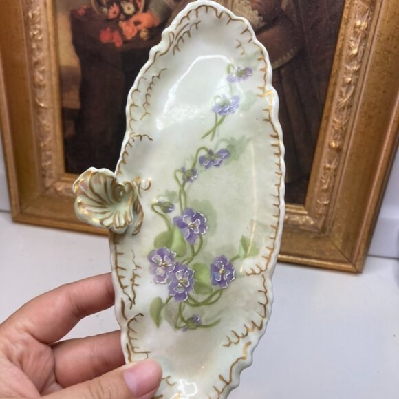 Antique Hand Painted WG & Co. Embossed Limoges Porcelain Tray Applied Leaf - Picture 2 of 12